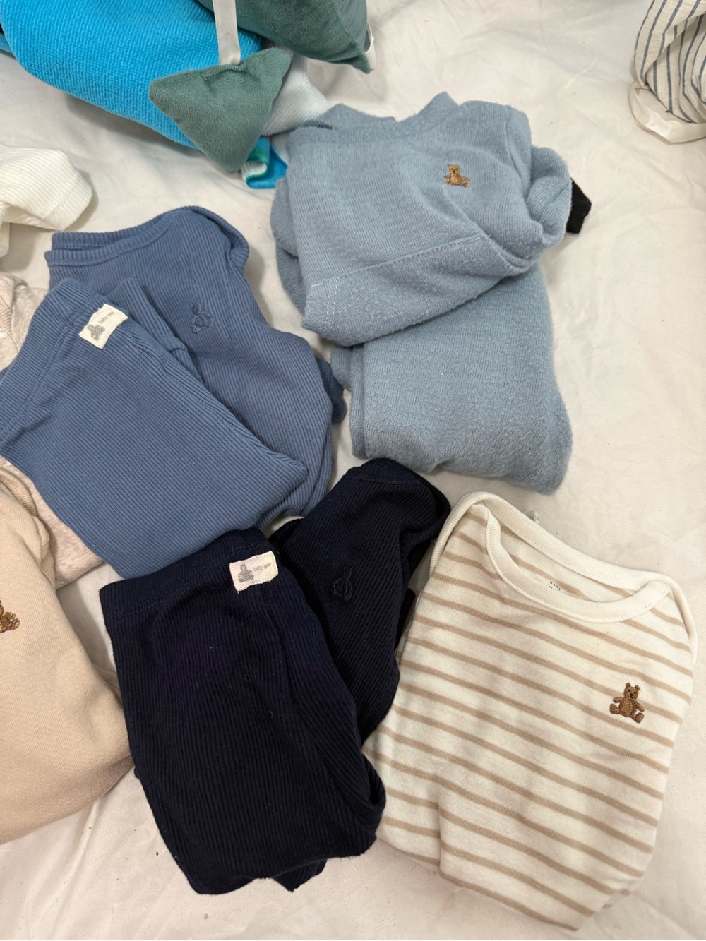 Baby gap bundle - Picture 5 of 7